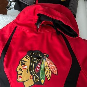 NHL Chicago Blackhawks, red and black hoodie with front pockets